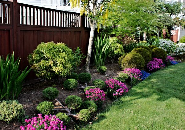 Flower Planting Service in Woodland Hills