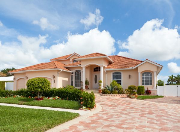 Landscape Curb Appeal Service in Woodland Hills