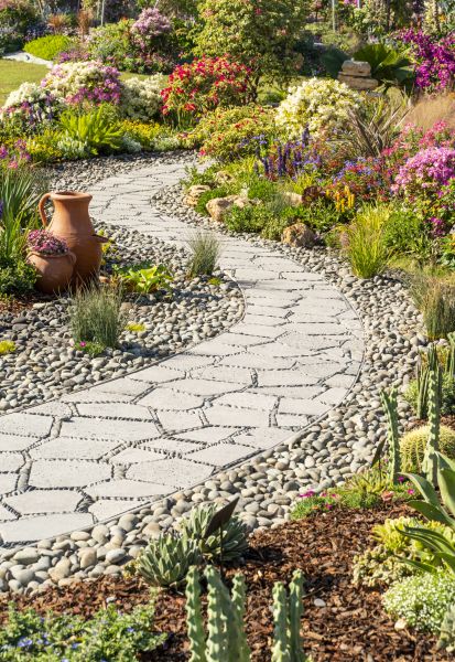 Pathway Landscaping in Woodland Hills