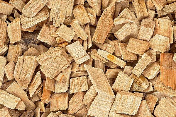 Wood Chips Installation in Woodland Hills